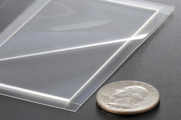 Free Crystal™ Ultra-thick transparent adhesive sheet for optics